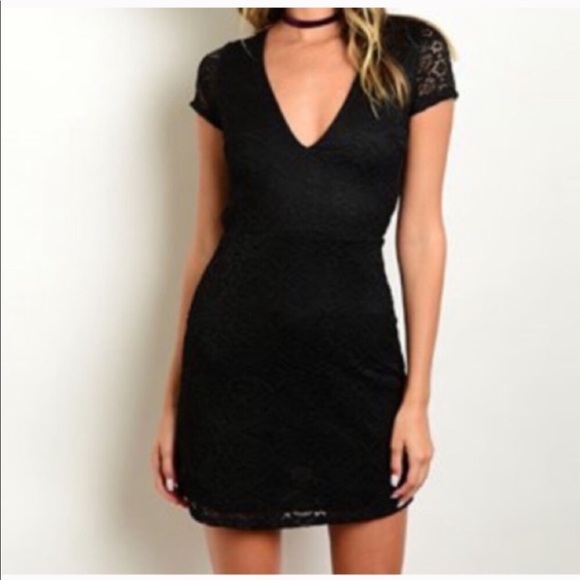 NEW Black mini lace dress with exposed back - Picture 2 of 3